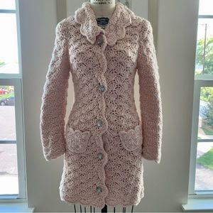 Light Pink “Frost” Scalloped Sweater Coat w/ Rhinestone Buttons- Size S
